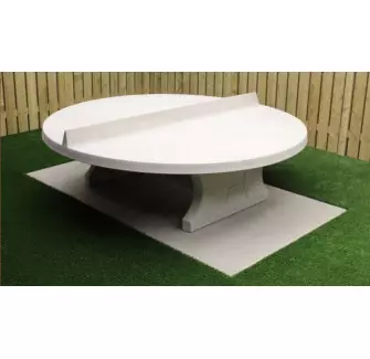 Table de ping-pong ronde en béton