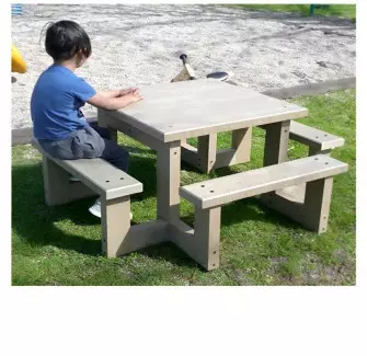 Table pique-nique pour école maternelle